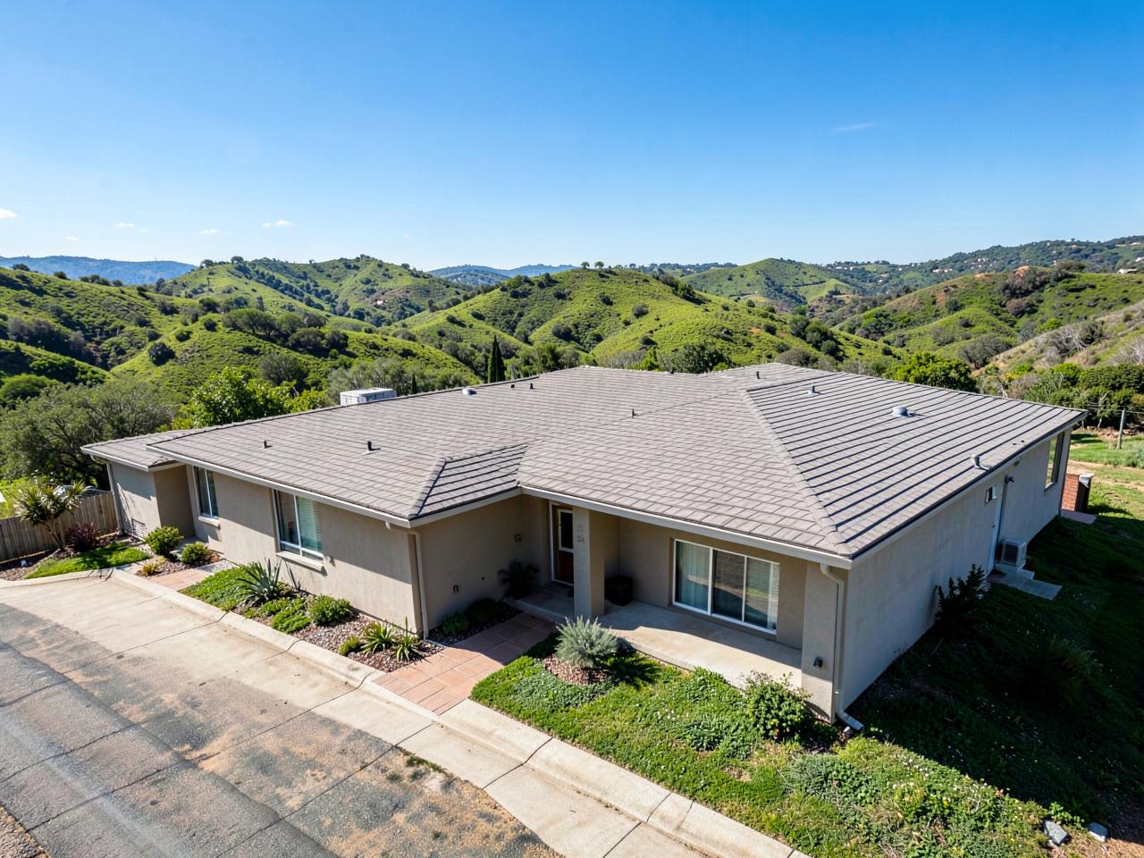 Concrete tile roof on a San Marcos, CA hillside home